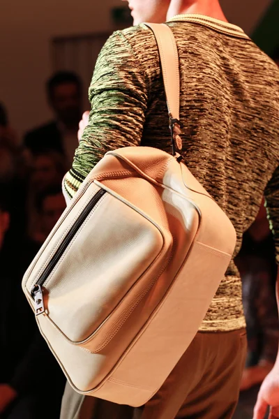 Look 21